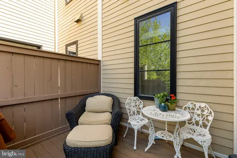 $1,375,000 | 1426 Van Valkenburgh Lane, Alexandria, VA 22301