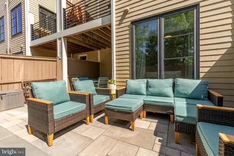 $1,375,000 | 1426 Van Valkenburgh Lane, Alexandria, VA 22301