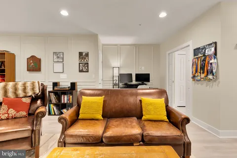$1,375,000 | 1426 Van Valkenburgh Lane, Alexandria, VA 22301