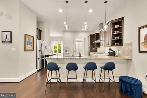 $1,375,000 | 1426 Van Valkenburgh Lane, Alexandria, VA 22301