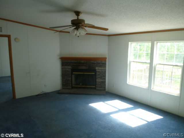 14392 Courthouse Road Waverly, VA 23890 - Photo 3 of 4 Living Room