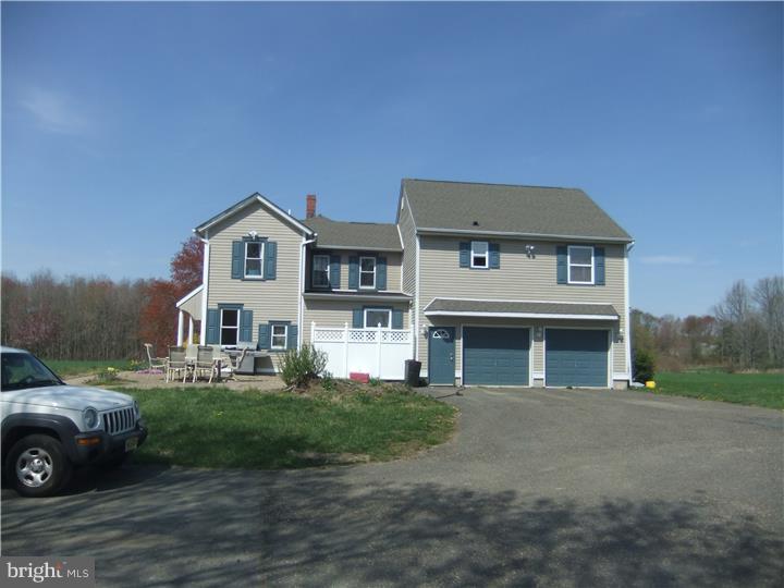 31 Allens Road Hightstown, NJ 08520 - Photo 5 of 7