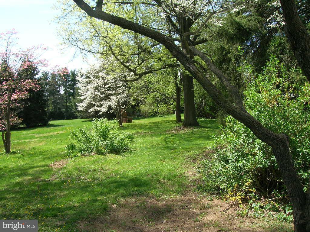 52 Delp Road Lancaster, PA 17601 - Photo 7 of 12 Gallery Image 7