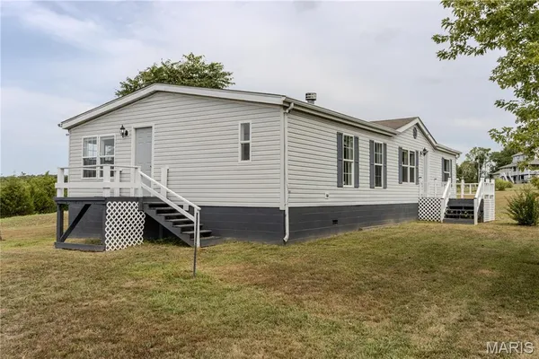 $180,000 | 27645 Spring Road, Richland, MO 65556