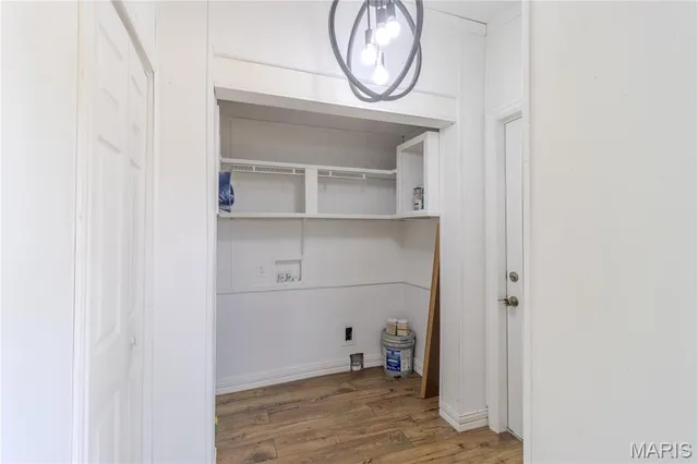 $180,000 | 27645 Spring Road, Richland, MO 65556