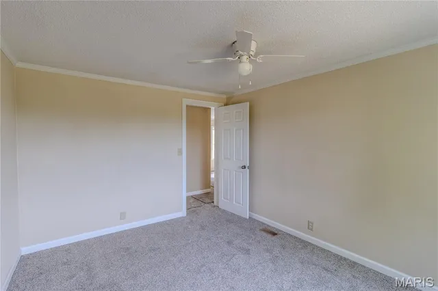 $180,000 | 27645 Spring Road, Richland, MO 65556