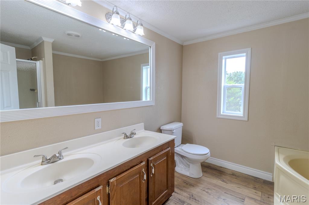 27645 Spring Road Richland, MO 65556 - Photo 14 of 28