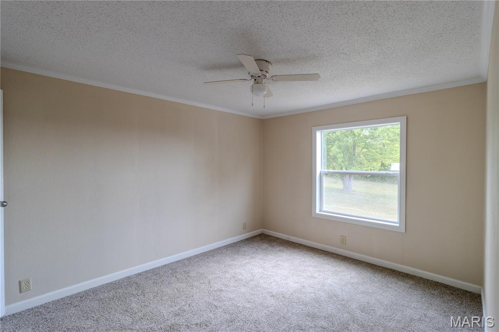 27645 Spring Road Richland, MO 65556 - Photo 18 of 28