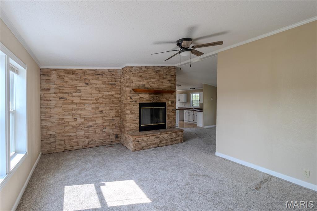 27645 Spring Road Richland, MO 65556 - Photo 3 of 28