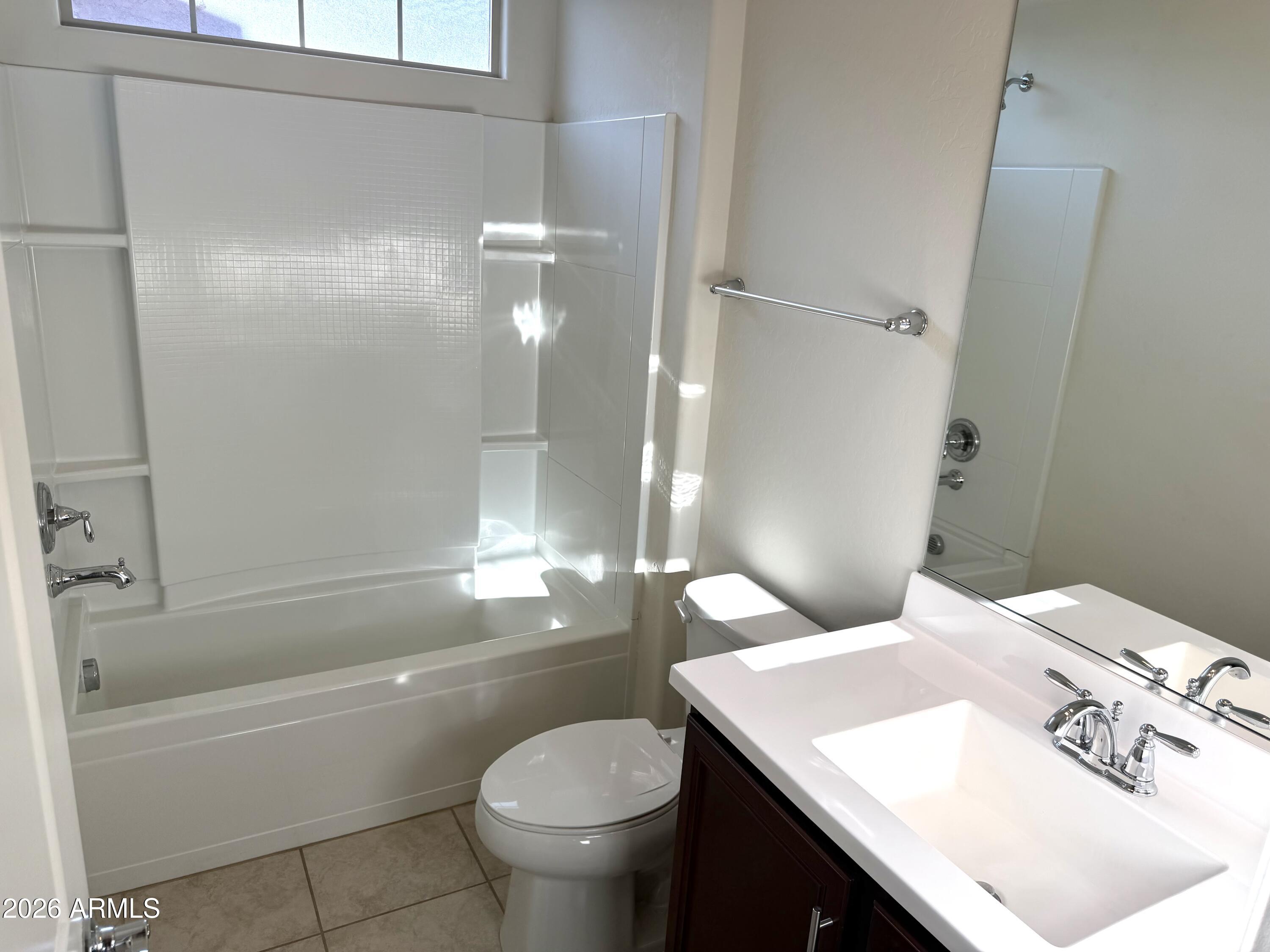 22913 East Marsh Road Queen Creek, AZ 85142 - Photo 6 of 40 06 - East Marsh - HALL BATH
