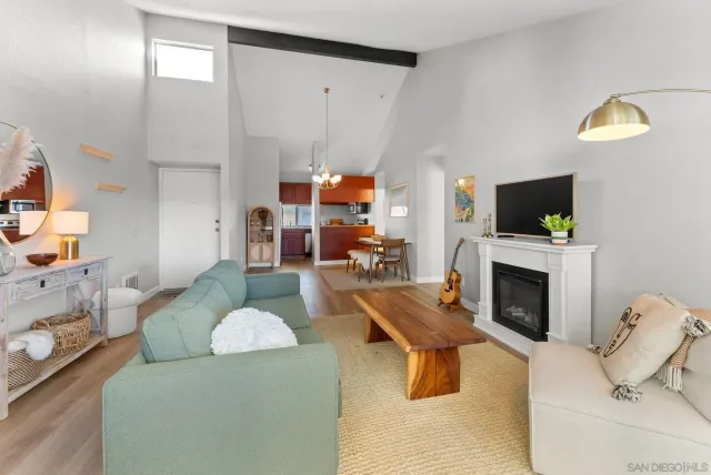 $595,000 | 6182 Agee Street, Unit 194, San Diego, CA 92122