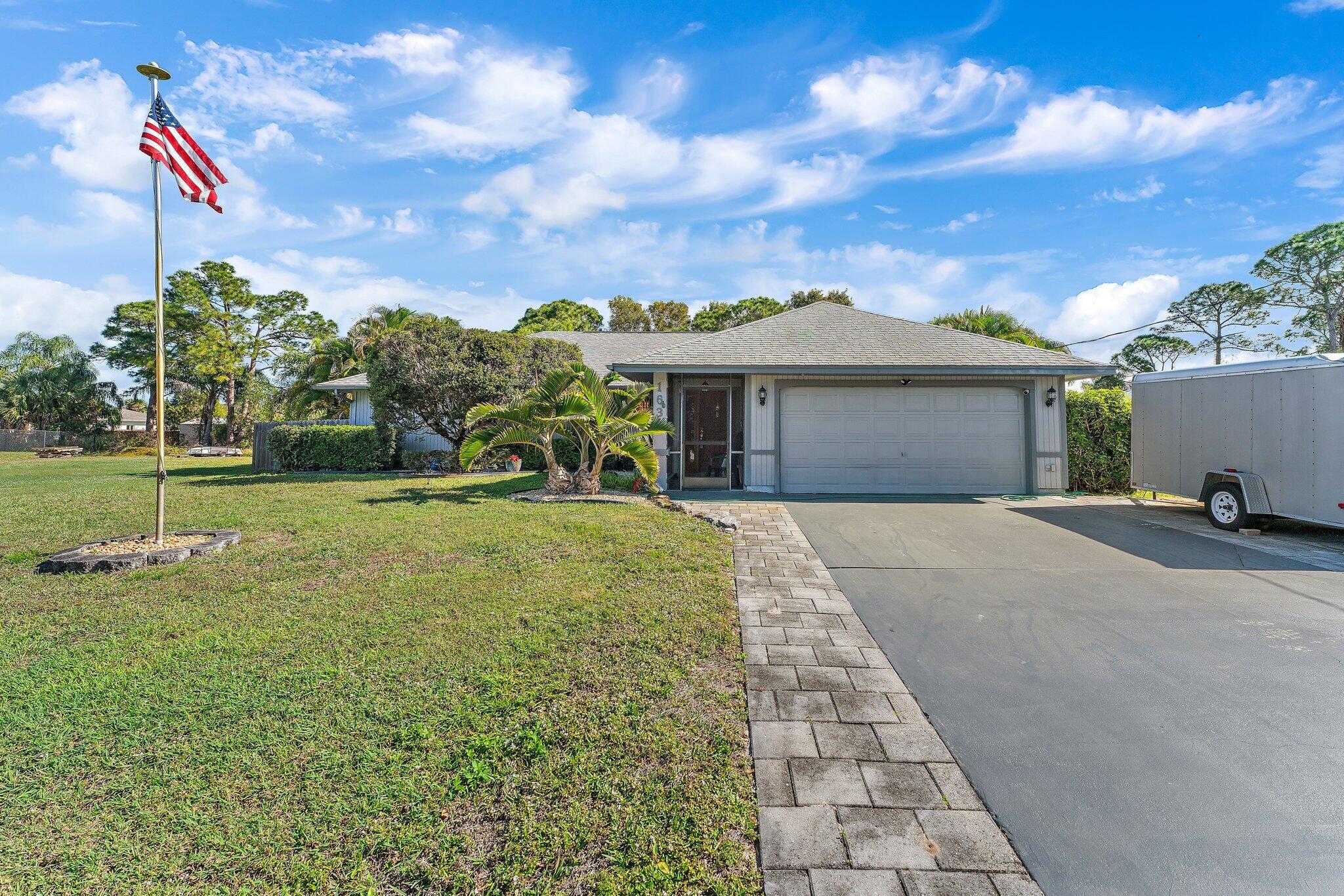 1637 Southeast Nancy Ln  