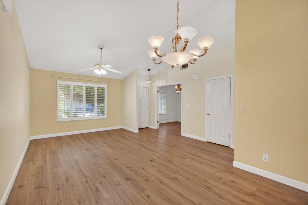 949 Takami Court Rio Linda, CA 95673 - Photo 13 of 64