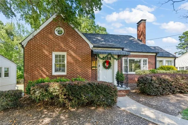 $318,500 | 416 West Lexington Avenue, High Point, NC 27262