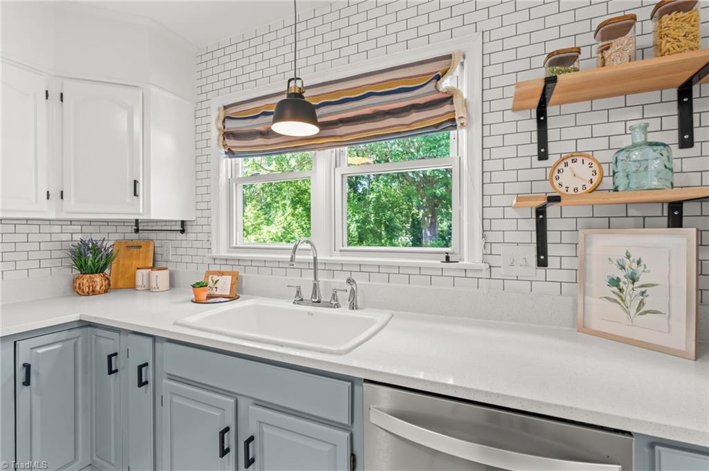 416 West Lexington Avenue High Point, NC 27262 - Photo 19 of 45 Lovely wooded views!