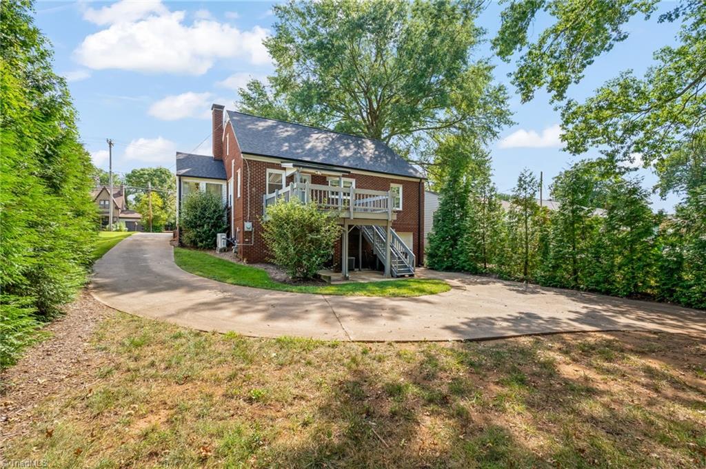 416 West Lexington Avenue High Point, NC 27262 - Photo 35 of 45 Backyard view