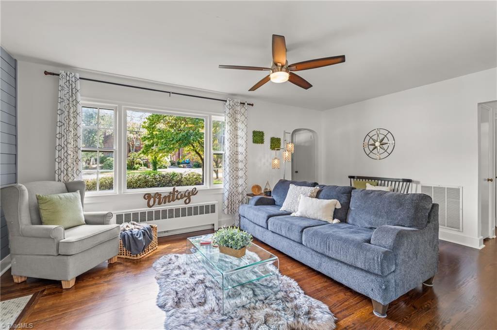 416 West Lexington Avenue High Point, NC 27262 - Photo 7 of 45 Beautiful Hardwoods! LOVE this Large Picture window!