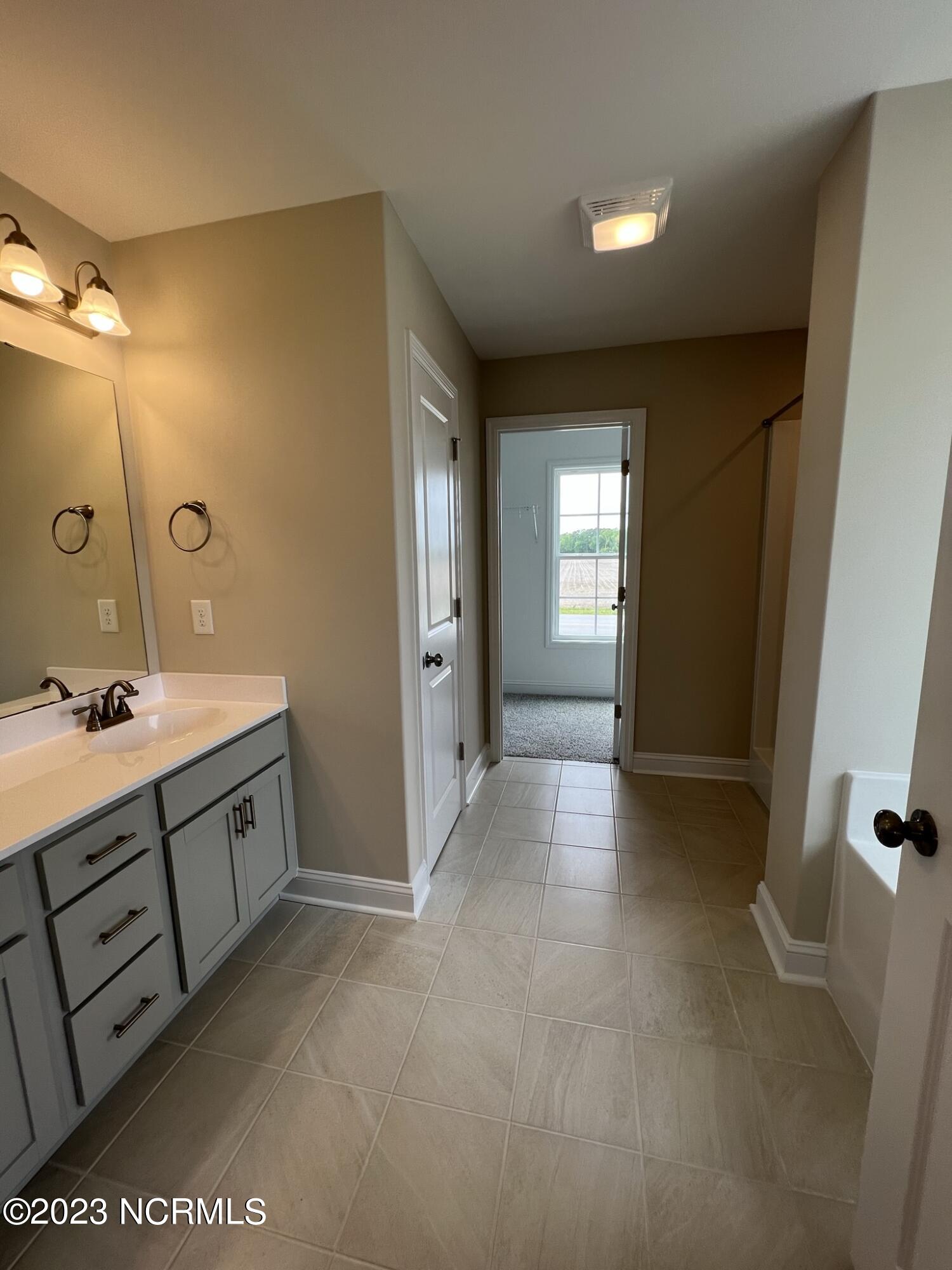551 Stella Road Stella, NC 28582 - Photo 18 of 22 Primary Bath