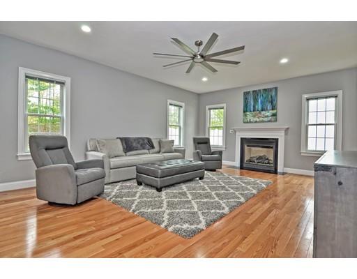 21 Brandywine Road Franklin, MA 02038 - Photo 3 of 30 Gallery Image 3