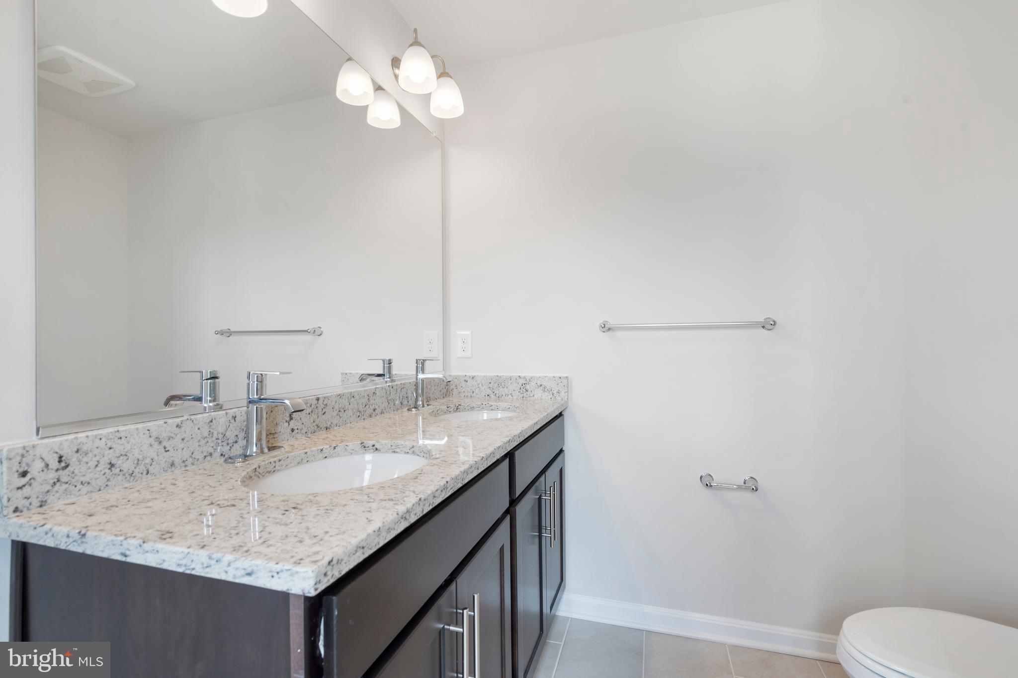 804 Bond Street Frederick, MD 21701 - Photo 27 of 32 Master Bath View#2