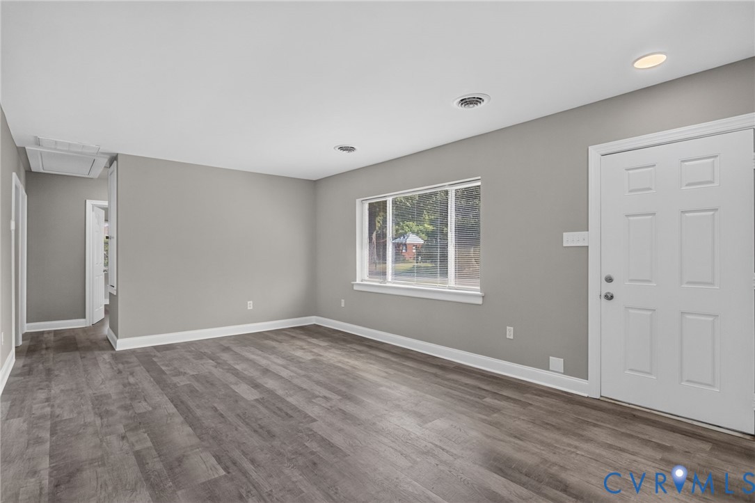 1118 Andros Road Richmond, VA 23225 - Photo 2 of 28 Family Room