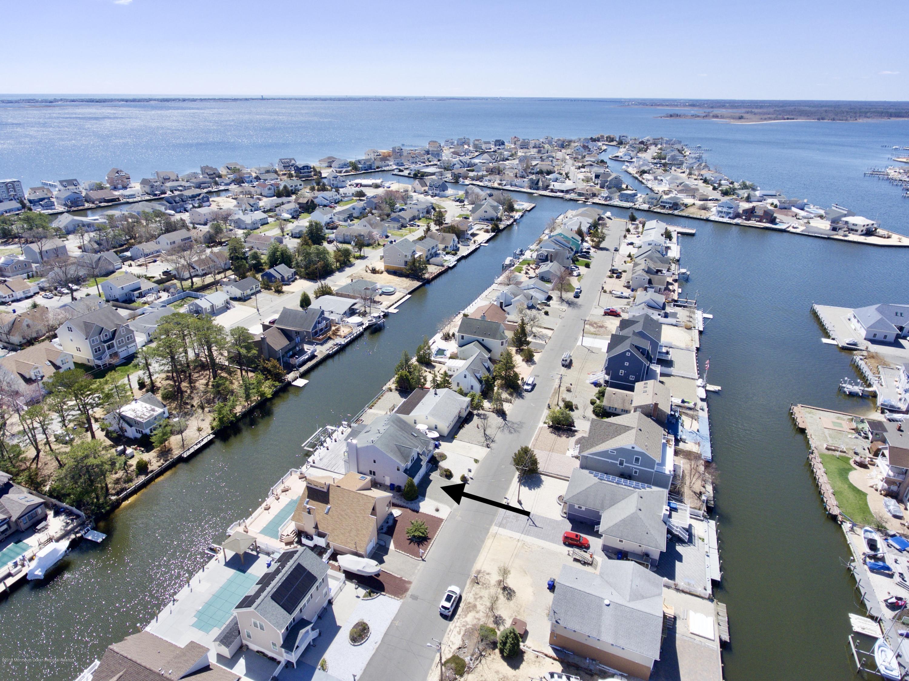 29 Channel Road Toms River, NJ 08753 - Photo 1 of 37 D2 - Channel to Bay