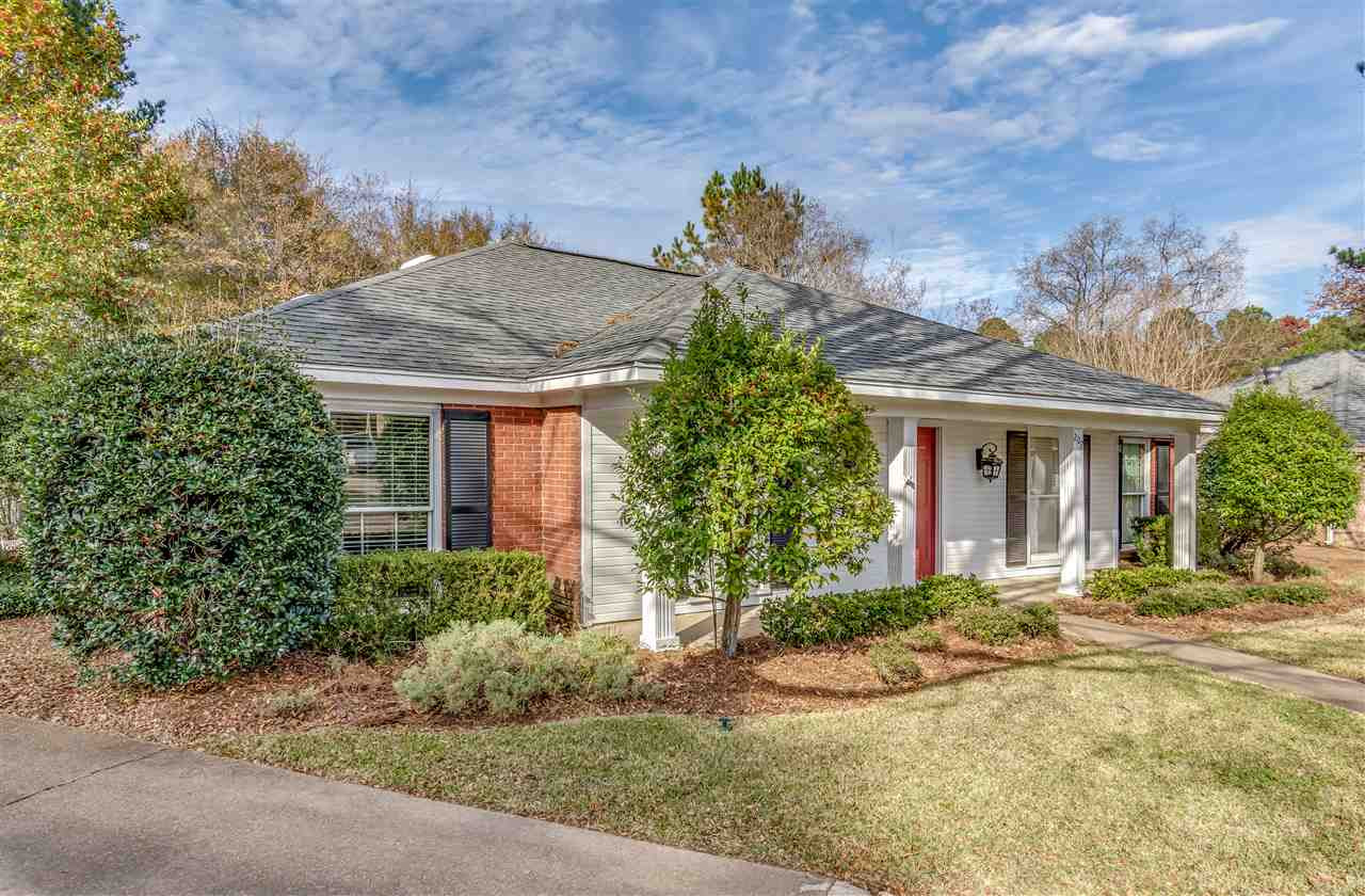 207 Sarah Cove Ridgeland, MS 39157 - Photo 2 of 36 Photo 2