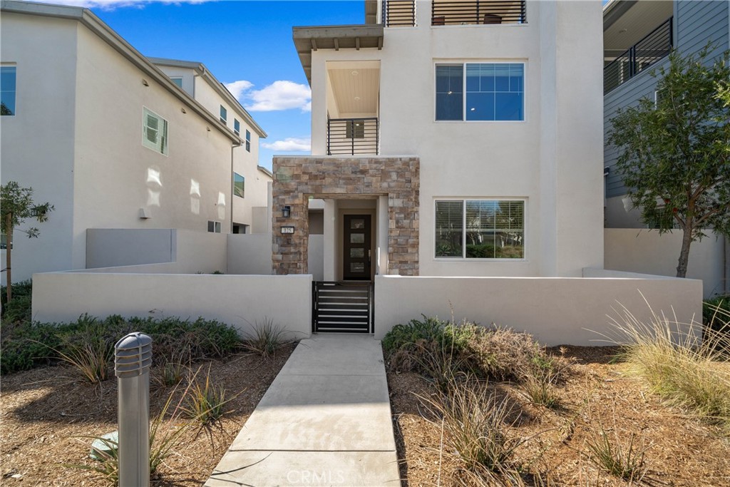 125 Spiral Irvine, CA 92618 - Photo 1 of 5