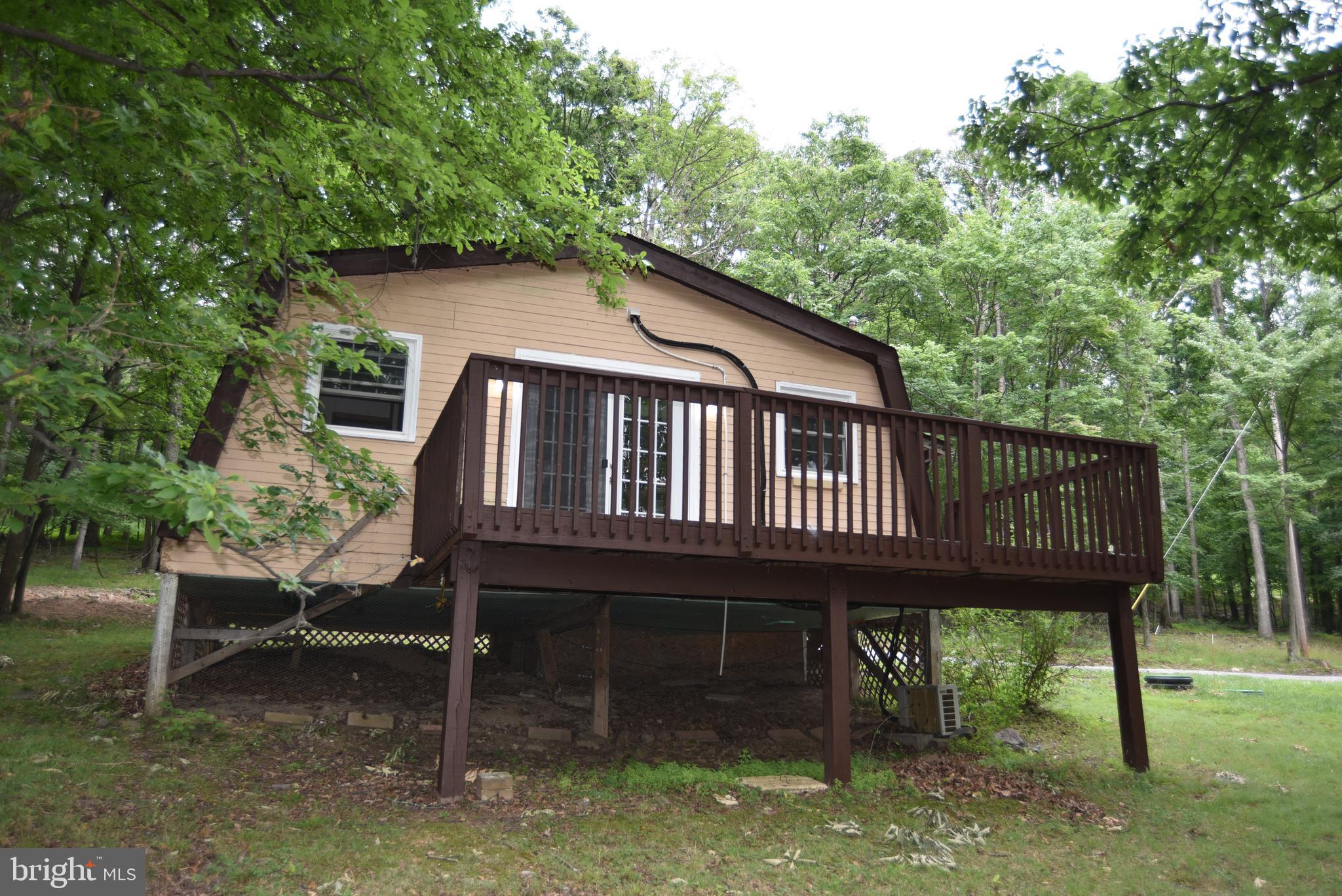 586 Cardinal View Road Paw Paw, WV 25434 - Photo 4 of 25