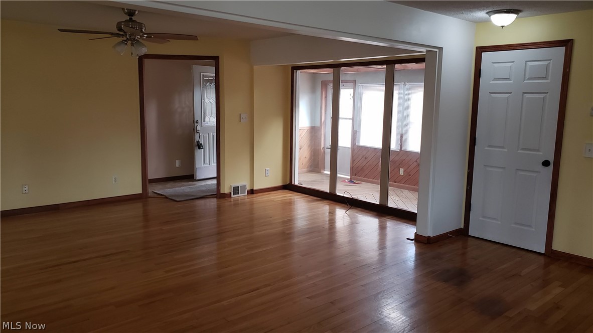 4560 Stoney Ridge Road Avon, OH 44011 - Photo 3 of 23