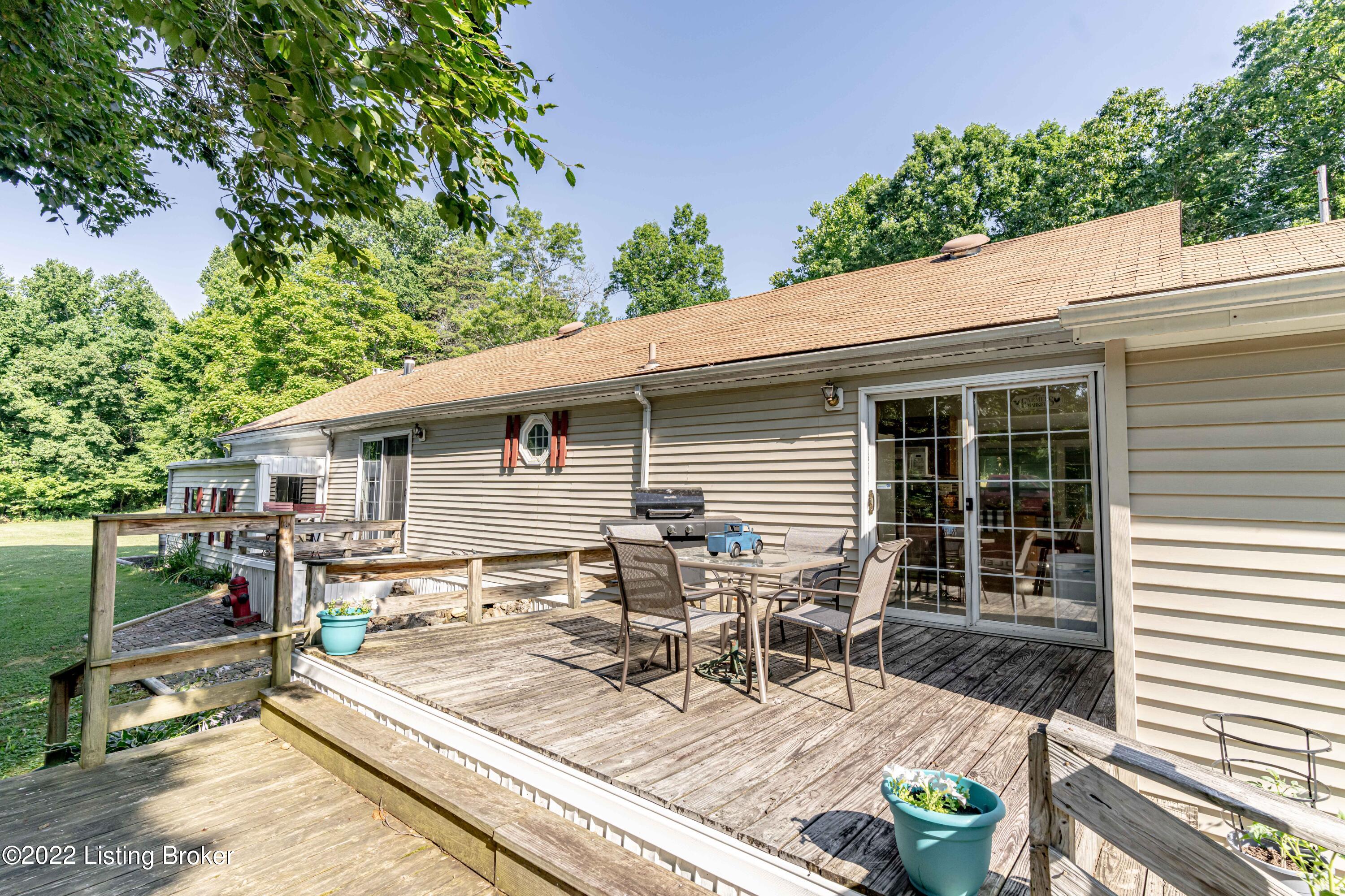 265 Chillicoop Road Shepherdsville, KY 40165 - Photo 32 of 60 DSC08892