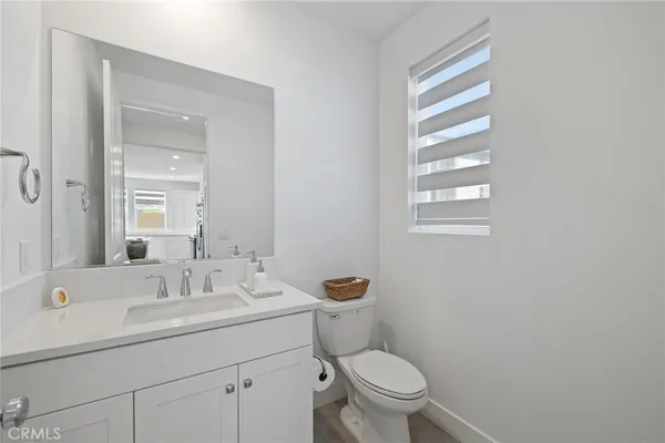 $5,600 | 236 Yerba, Irvine, CA 92618