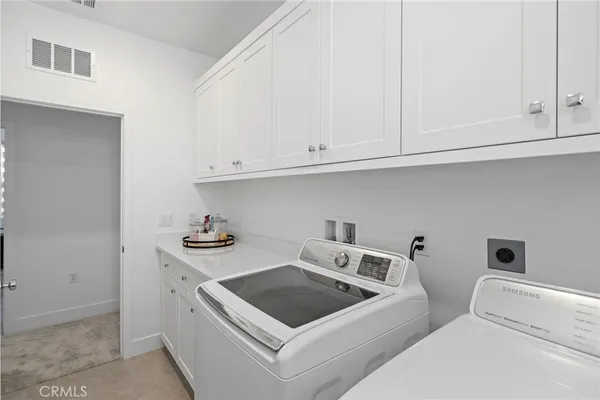 $5,600 | 236 Yerba, Irvine, CA 92618