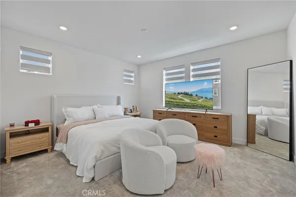 $5,600 | 236 Yerba, Irvine, CA 92618