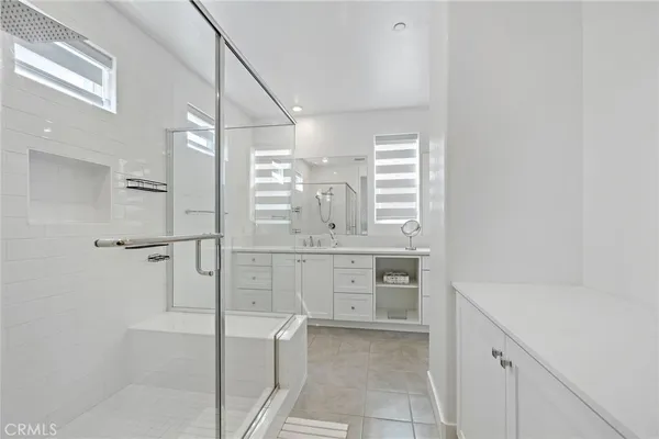 $5,600 | 236 Yerba, Irvine, CA 92618