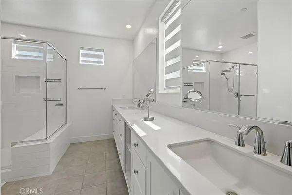 $5,600 | 236 Yerba, Irvine, CA 92618