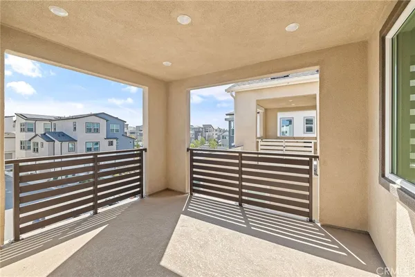 $5,600 | 236 Yerba, Irvine, CA 92618