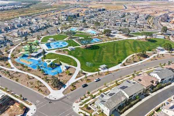 $5,600 | 236 Yerba, Irvine, CA 92618