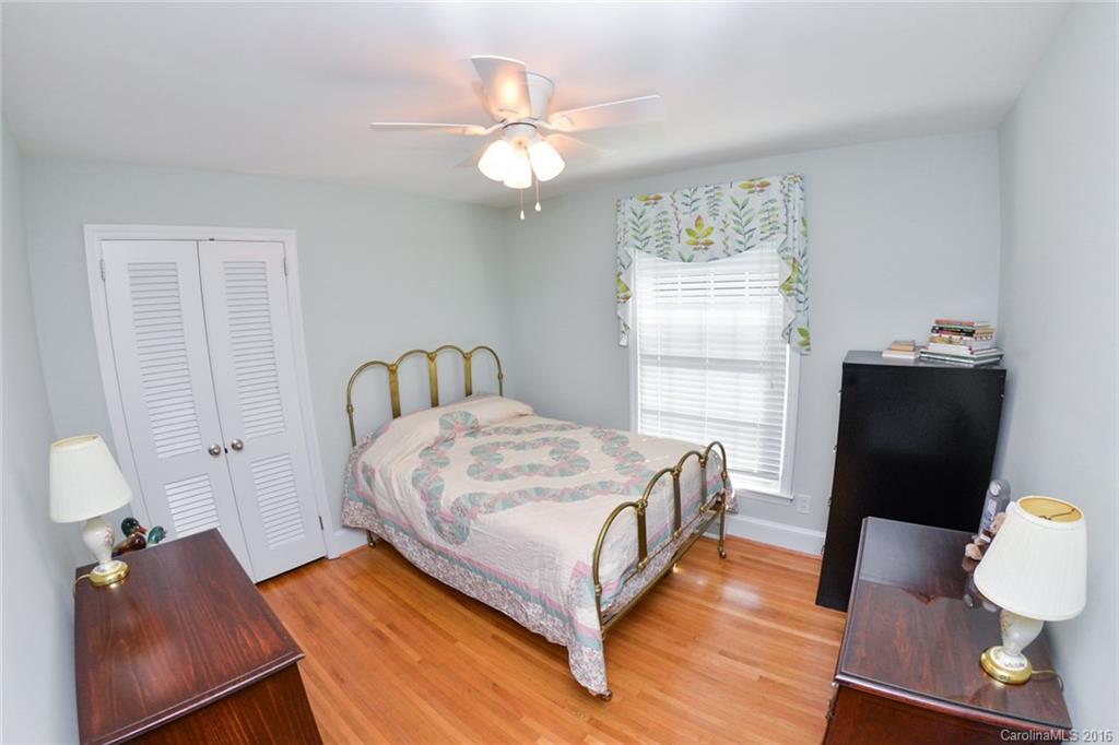 4019 Sharon View Road Charlotte, NC 28226 - Photo 11 of 24 Gallery Image 11