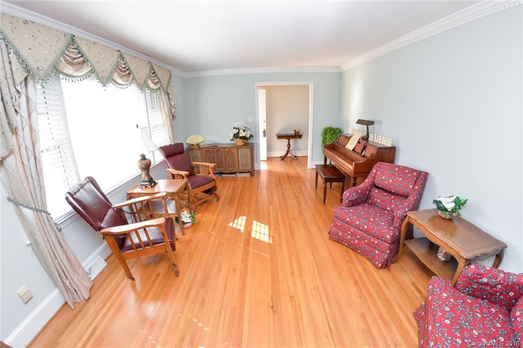 4019 Sharon View Road Charlotte, NC 28226 - Photo 16 of 24 Gallery Image 16