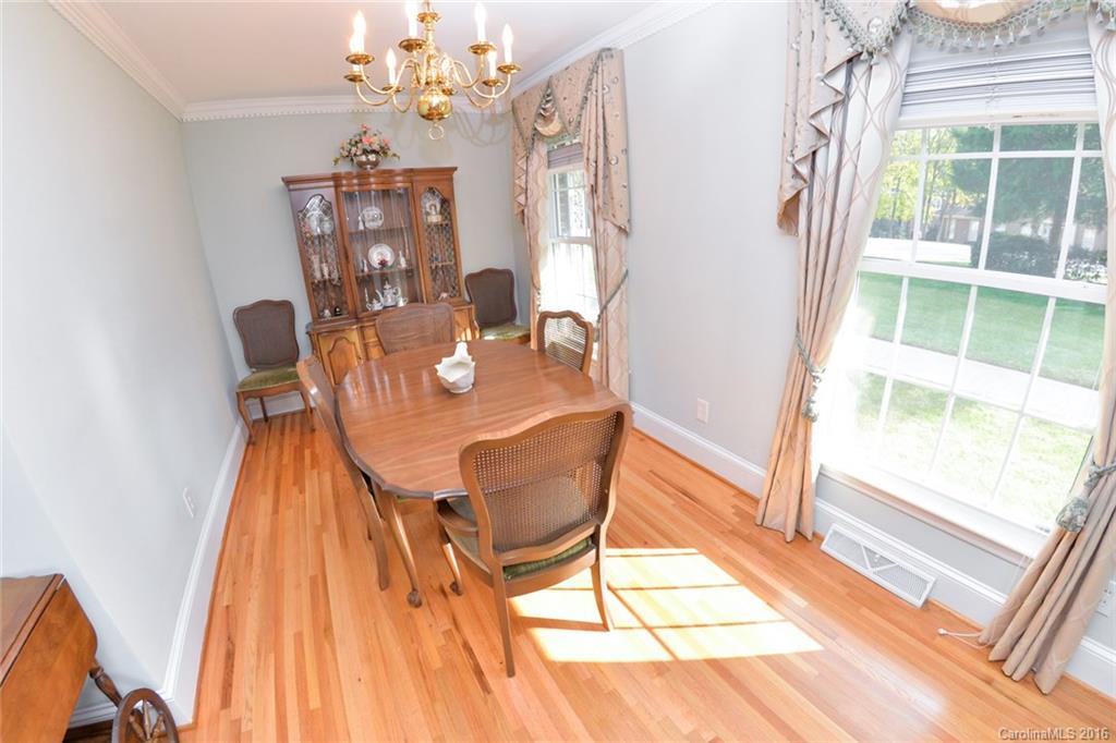 4019 Sharon View Road Charlotte, NC 28226 - Photo 17 of 24 Gallery Image 17