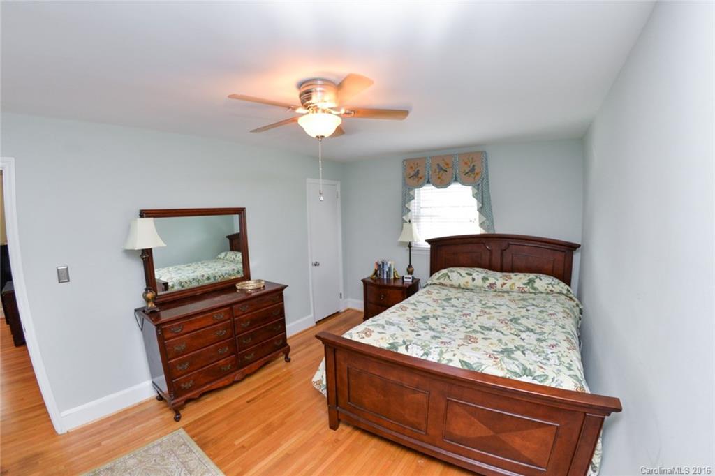 4019 Sharon View Road Charlotte, NC 28226 - Photo 7 of 24 Gallery Image 7