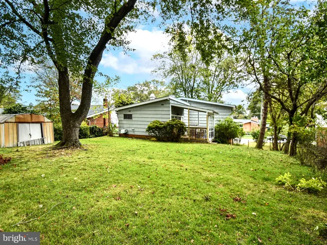 $555,000 | 907 North Belgrade Road, Silver Spring, MD 20902