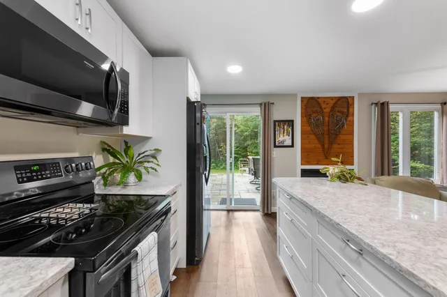 $675,000 | 99 Pinnacle Road, Campton, NH 03223