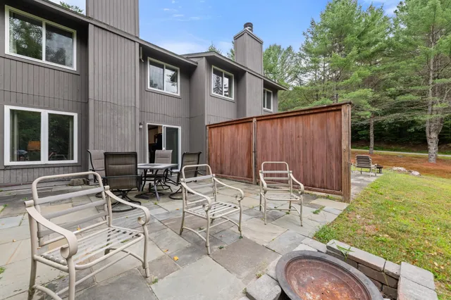 $675,000 | 99 Pinnacle Road, Campton, NH 03223