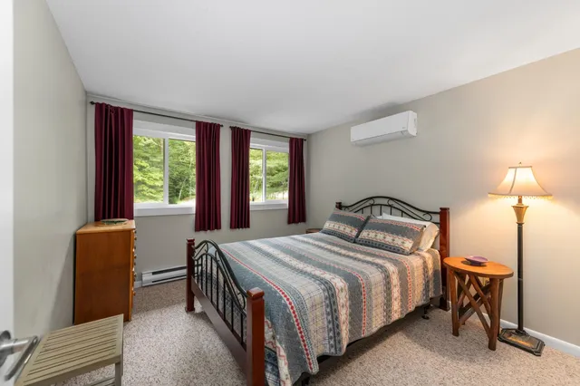 $675,000 | 99 Pinnacle Road, Campton, NH 03223