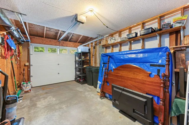 $675,000 | 99 Pinnacle Road, Campton, NH 03223