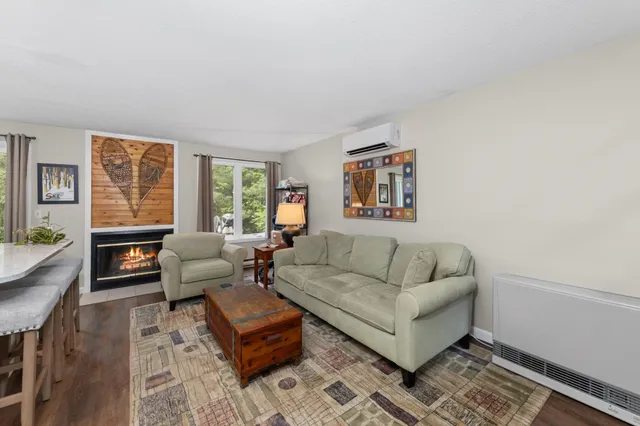 $675,000 | 99 Pinnacle Road, Campton, NH 03223