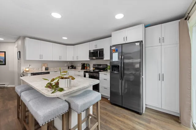 $675,000 | 99 Pinnacle Road, Campton, NH 03223