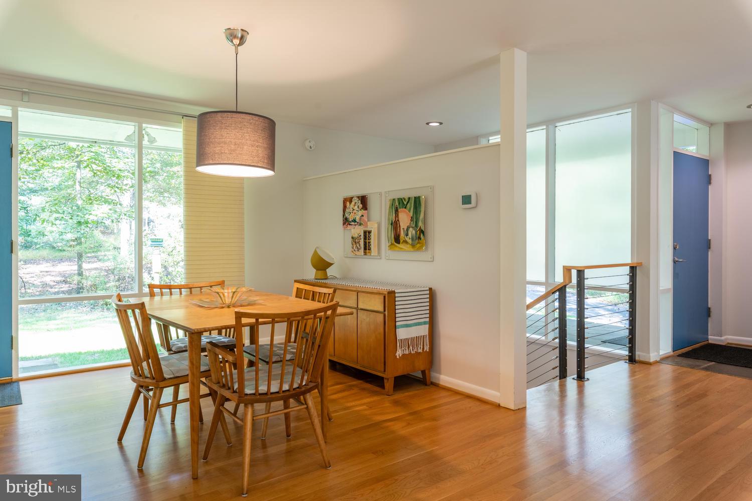 10322 Lloyd Road Potomac, MD 20854 - Photo 17 of 51